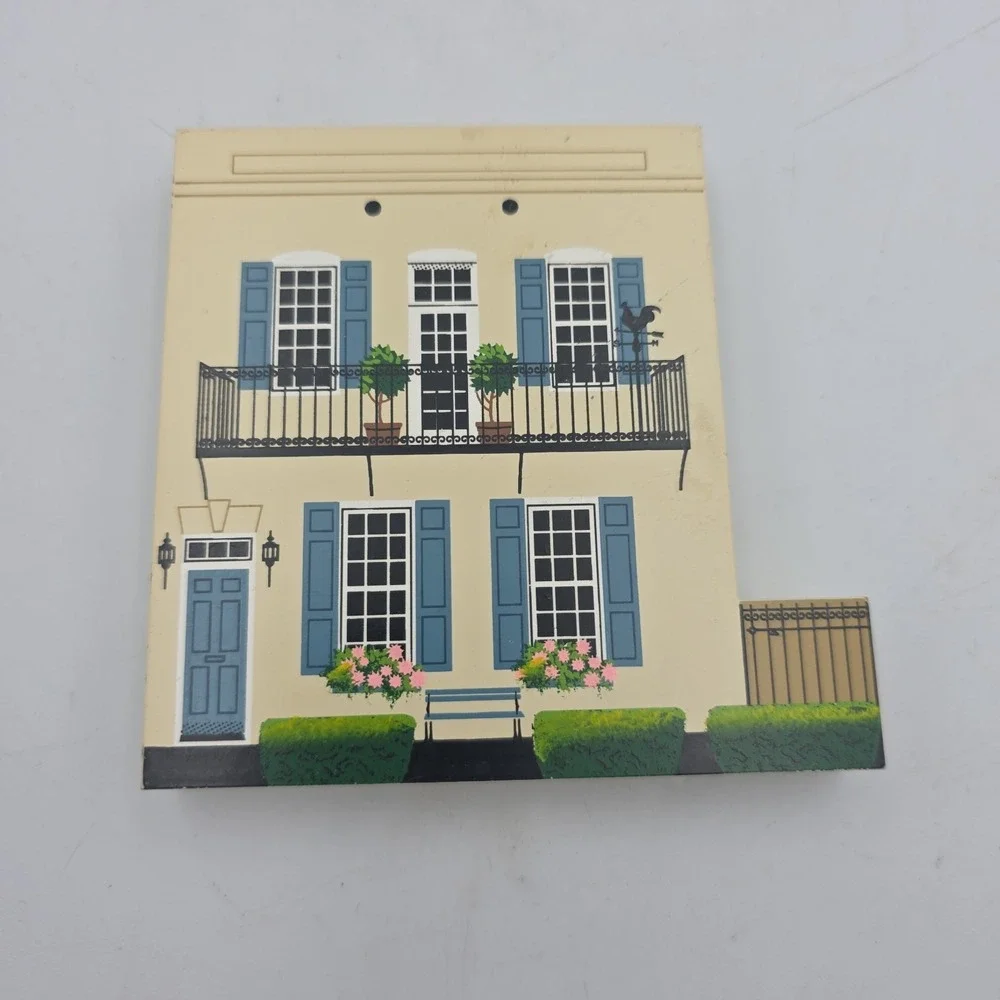 Shelia's miniature collectibles South of Broad Charleston, SC Lot Of 5
